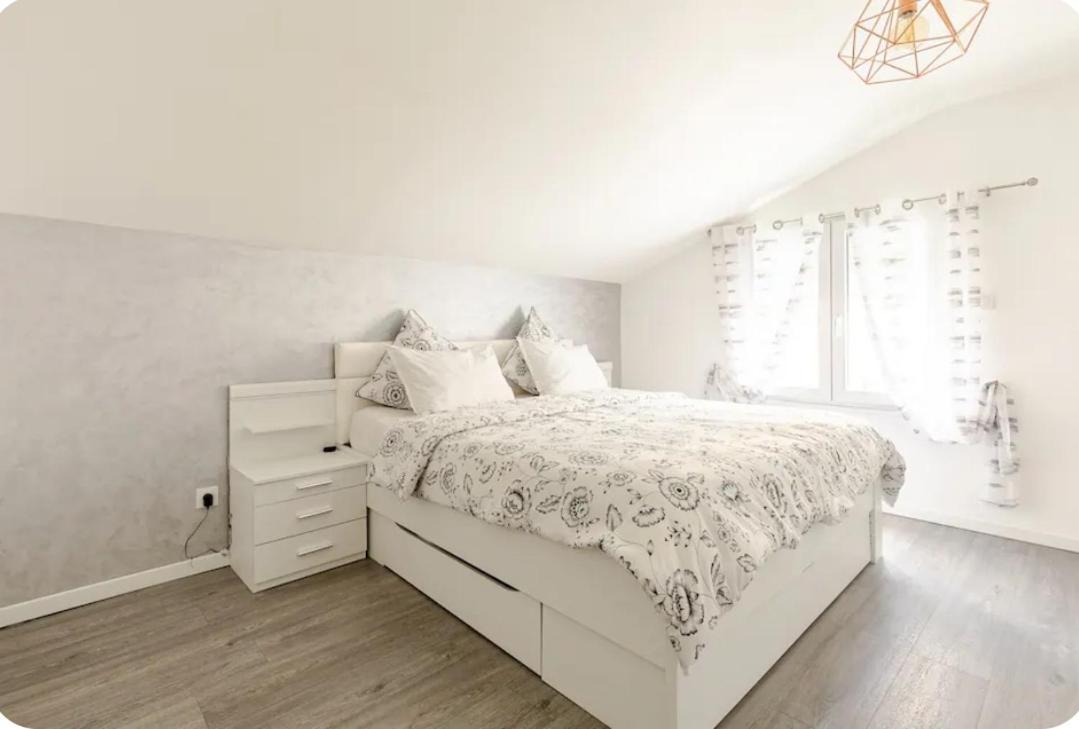 Maisonnette Avec Terrasse Strasbourg Eksteriør billede