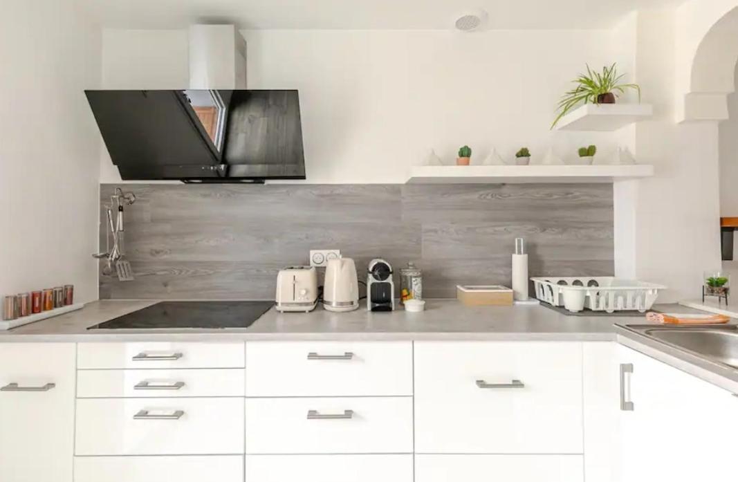 Maisonnette Avec Terrasse Strasbourg Eksteriør billede